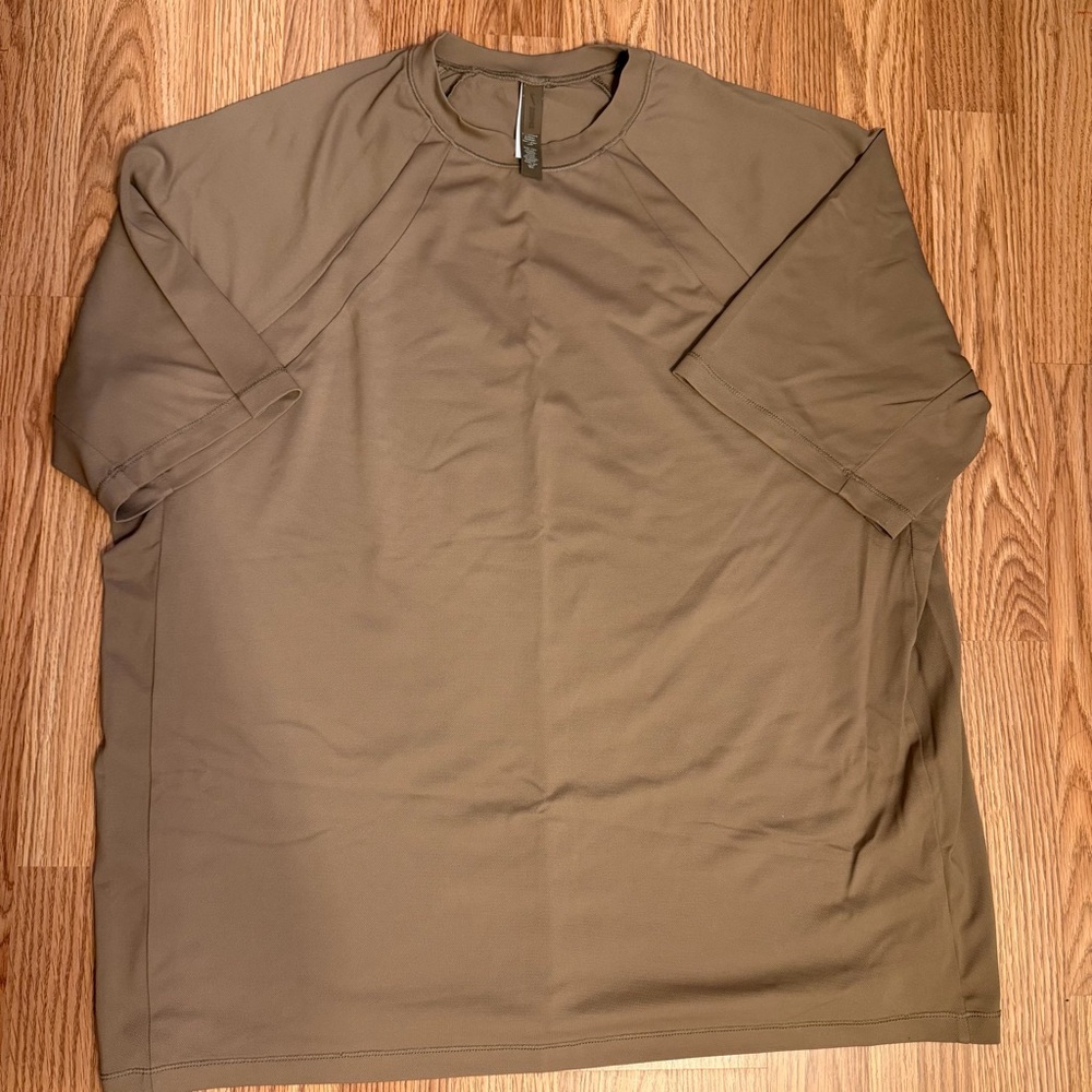 NikeSKIMS Airy Women's Oversized Tee Shirt - Picture 5 of 7
